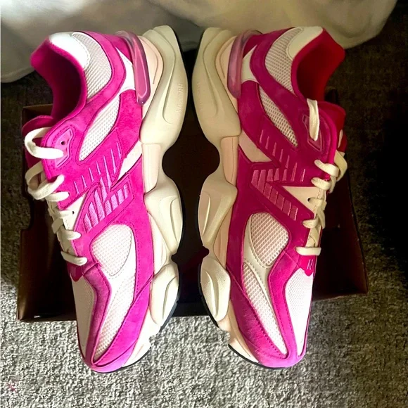 ⚡️NEW⚡️New Balance 9060 (Fuchsia Pink), Men’s Size 13 / Women’s Size 14.5